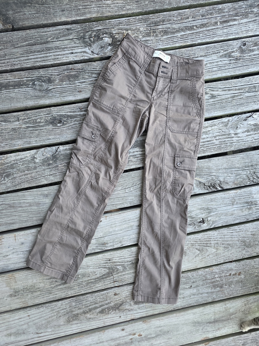 Hollister Women's Taupe Cargo Pants - Utility Pocket Style
